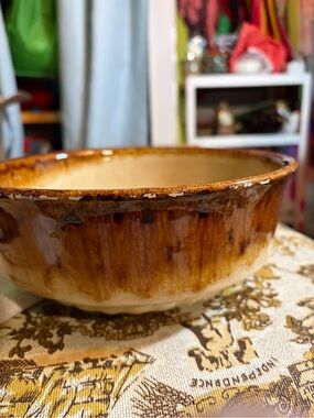Vintage Robinson Ransbottom RRP Co Yellowware Brown Drip Mixing Bowl 9”